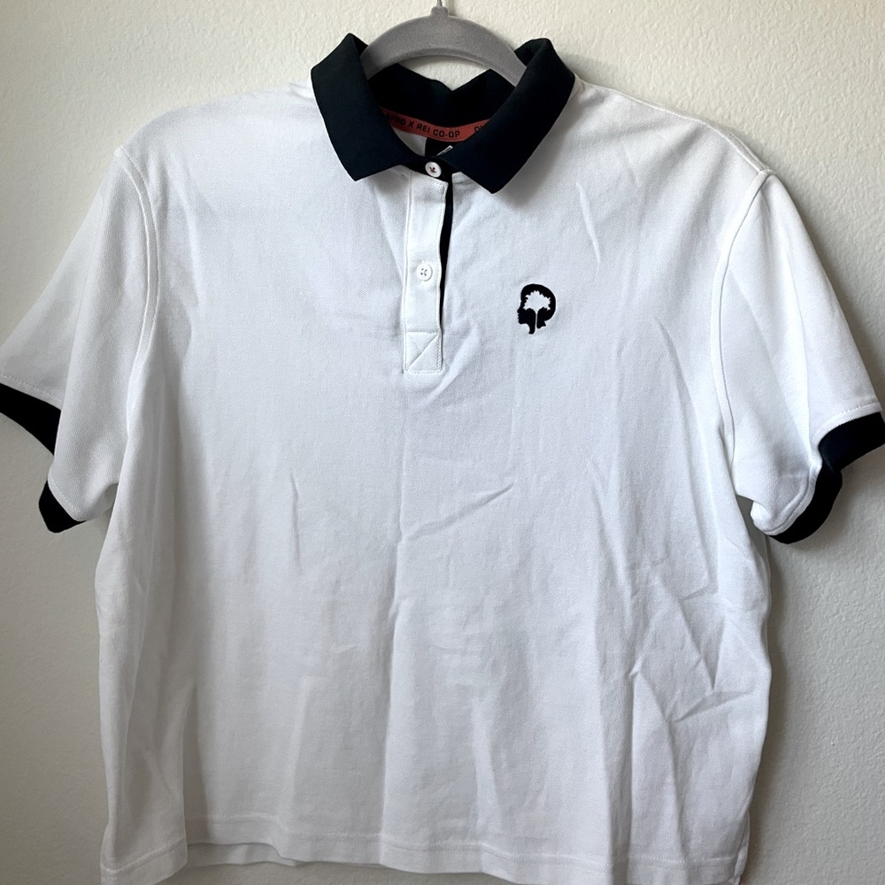 Outdoor Afro X REI Co-Op Women’s White Polo, New with Tags, Small, boxy fit